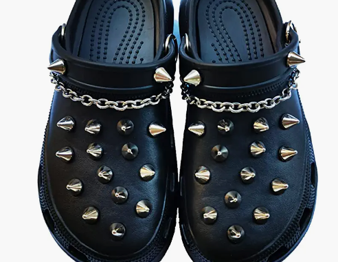Goth Crocs Review – EyeLiner Not Included